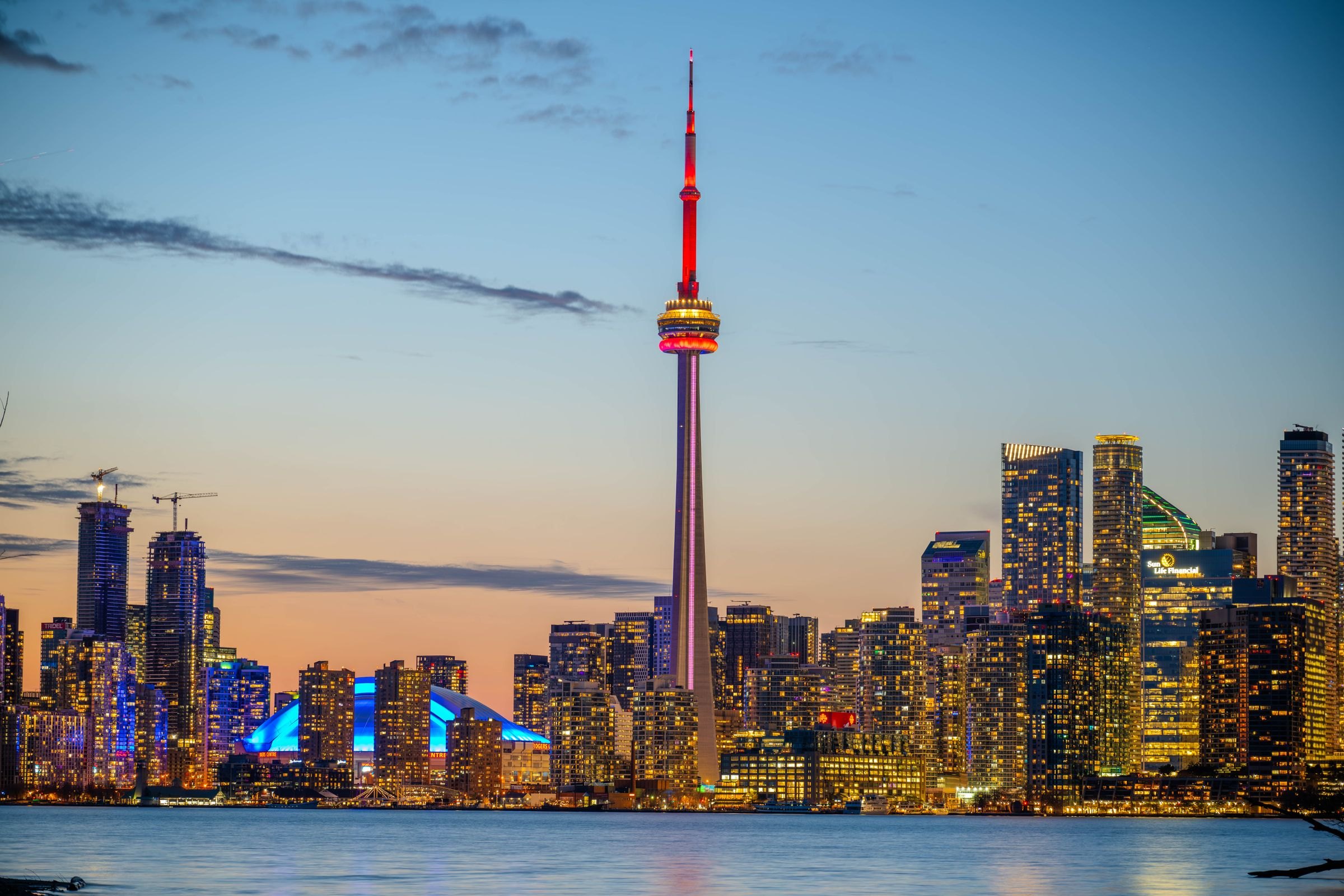 The Toronto skyline and CN Tower at sunset