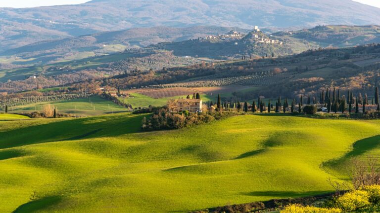 Green rolling hills of the Tuscan countryside
