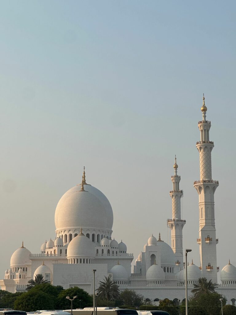 Abu Dhabi: Saadiyat & Yas