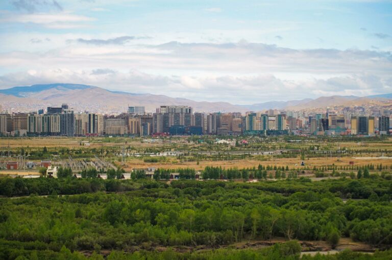 Ulaanbaatar below the mountains