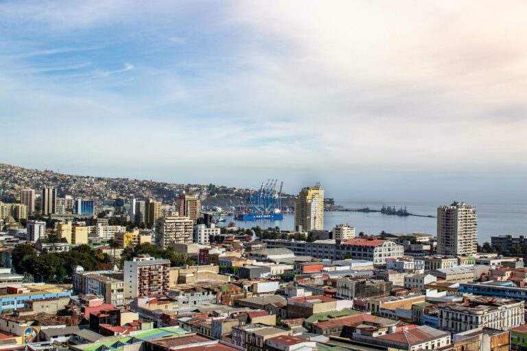 Valparaíso and its bay from above