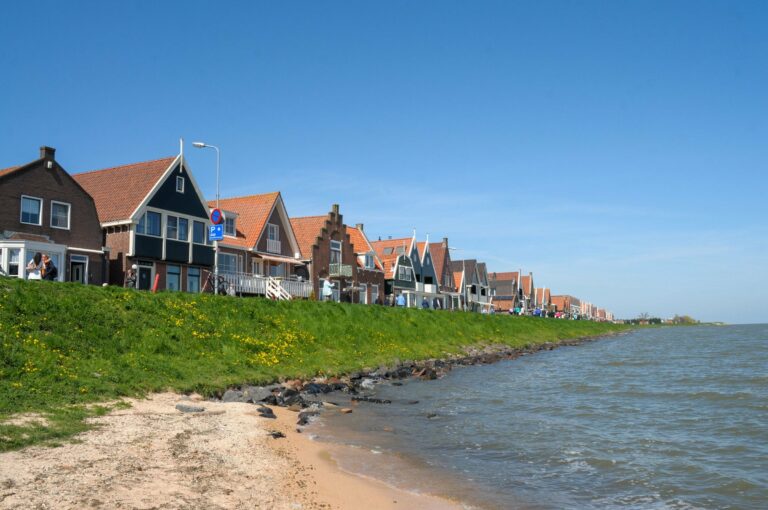 Historic houses along the Volendam shoreline