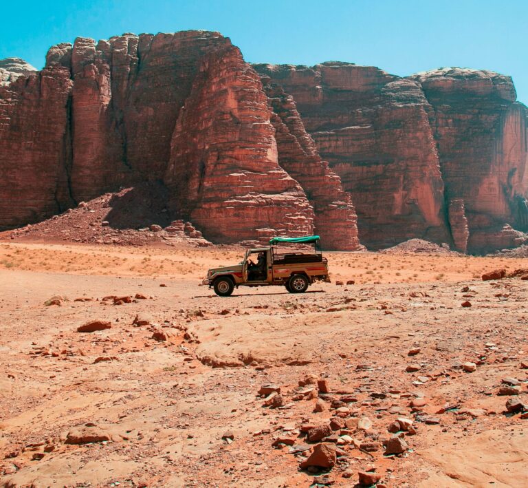 A 4x4 in the Wadi Rum desert