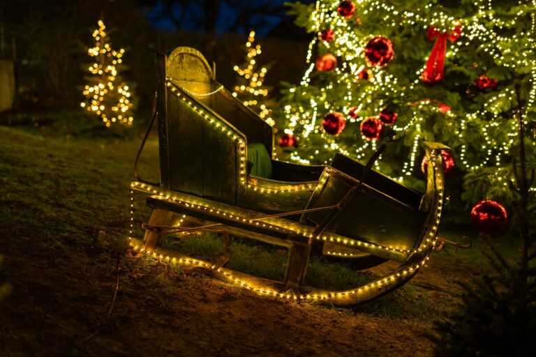 An illuminated sleigh at Zagreb's Advent